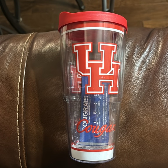 Tervis University of Houston 24 oz Tradition
Classic Tumbler - Picture 3 of 5